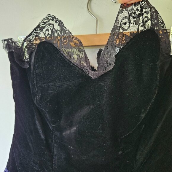 VTG 80s Party Dress 6 Black Velvet Corset Purple Skirt Dark Princes Goth - Picture 7 of 15